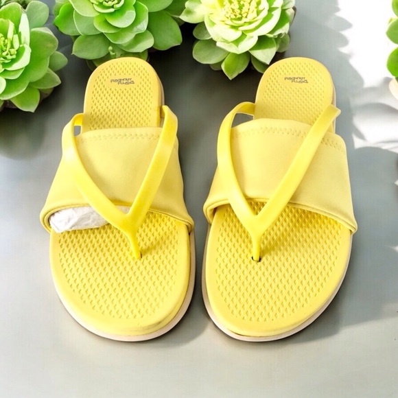 Dirty Laundry Shoes - 🆕Dirty Laundry Sandals